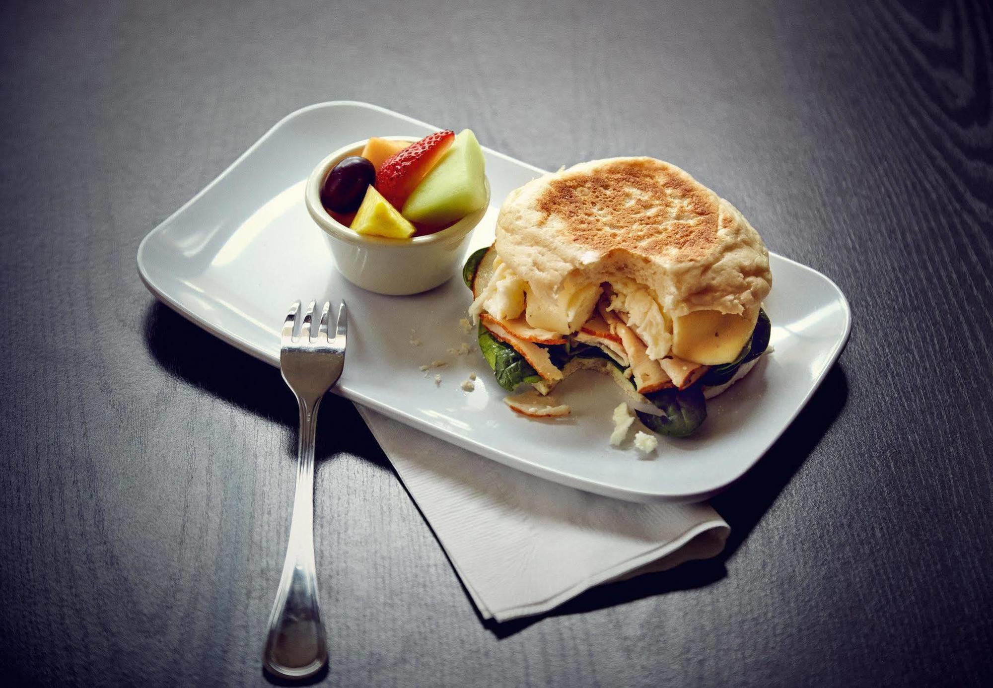 Courtyard By Marriott Glassboro Rowan University Екстер'єр фото
